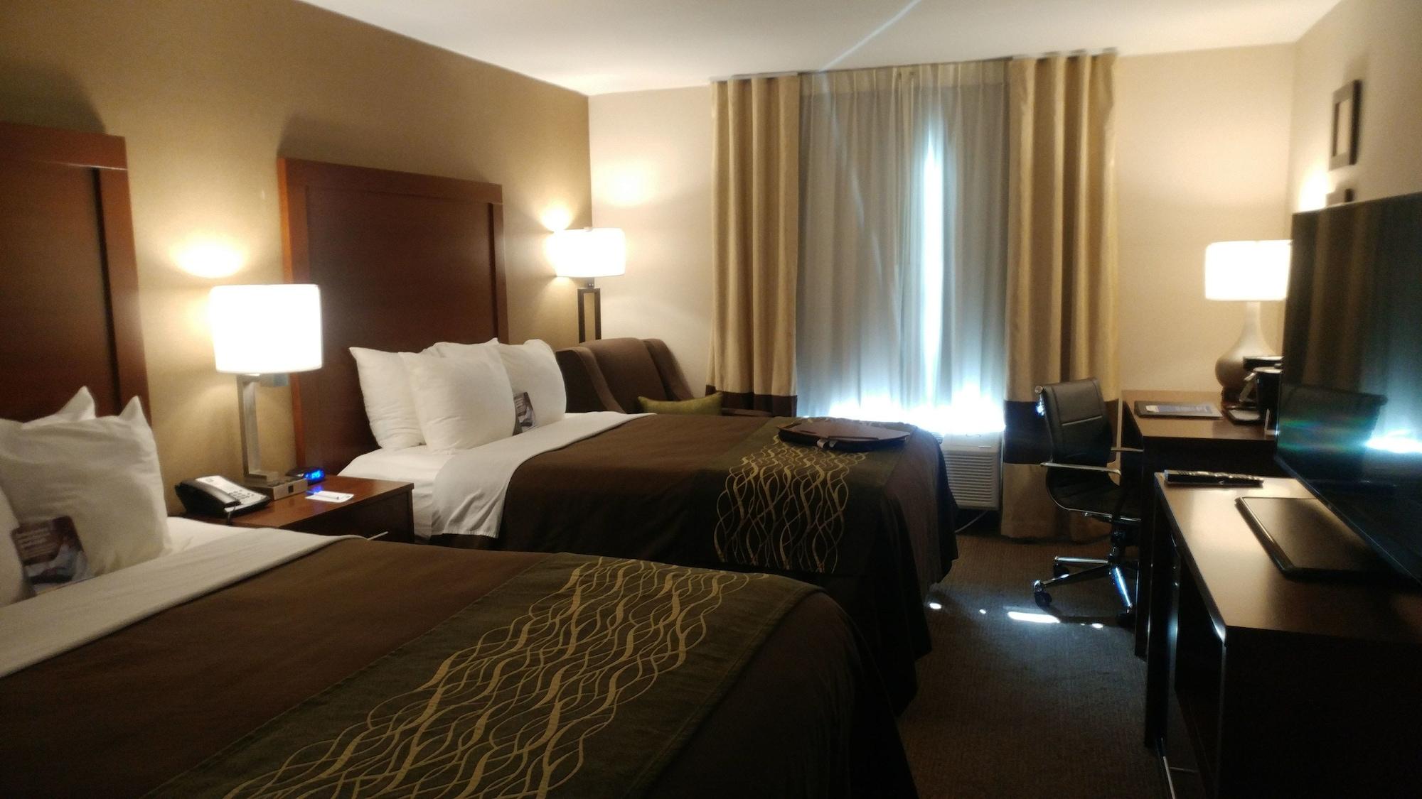 Comfort Airport Inn