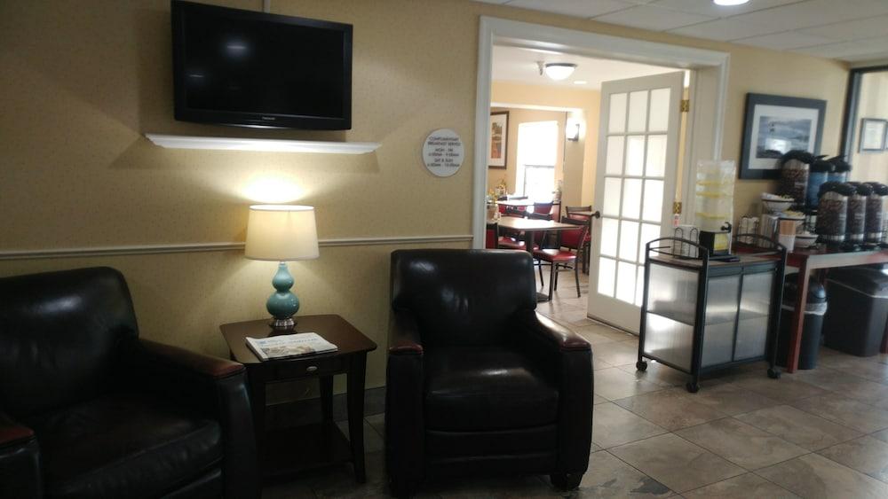 Comfort Airport Inn South Portland