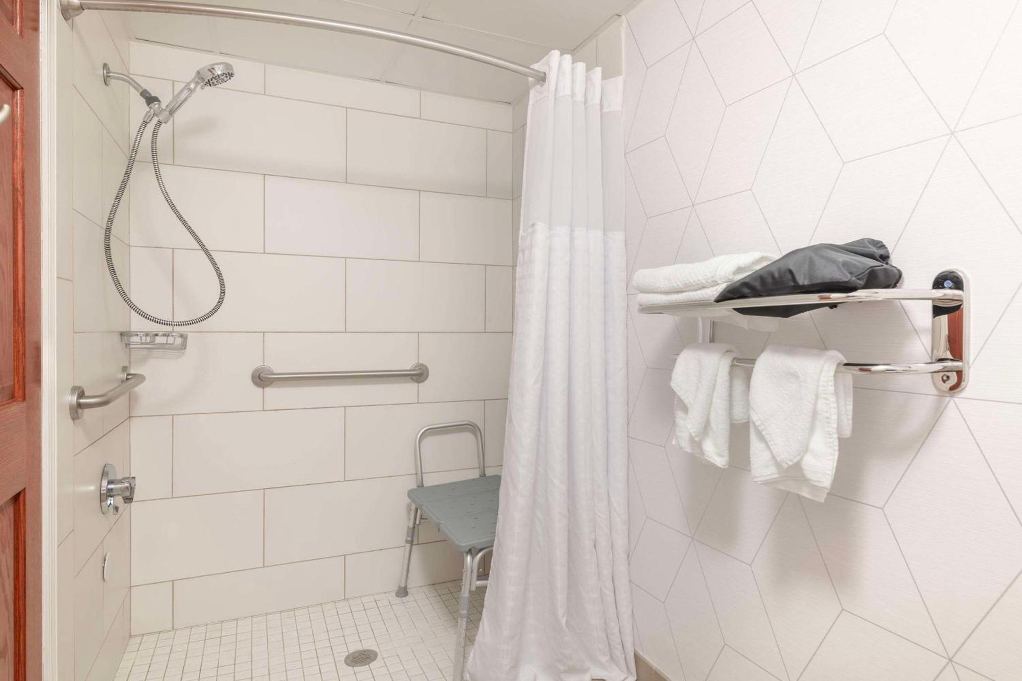 Comfort Airport Inn South Portland
