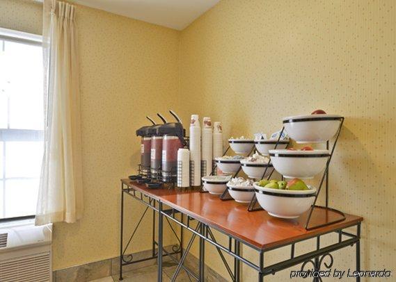 Inn Comfort Airport